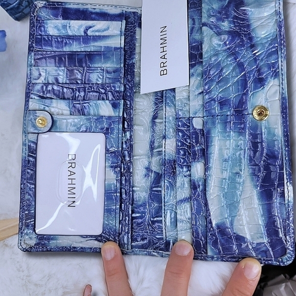 NWT Brahmin SET 2 PCS NWT Designer Purse Bag Wallet Italian Leather Designer - Picture 6 of 15
